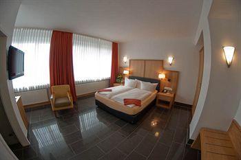 Conti Hotel 3*